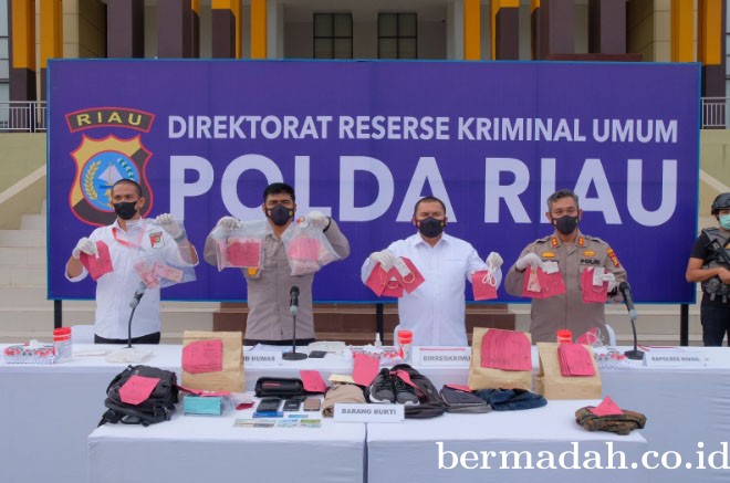 Tim Gabungan Bekuk Kawanan Curas Yang Rampok Uang Rp 775 Juta di Mesin ATM di Rohul
