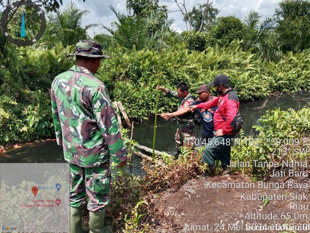 Penanggulangan Karhutla di lintas Wilayah Koramil 06/PWK Sabak Auh, Jumat 24 Mei