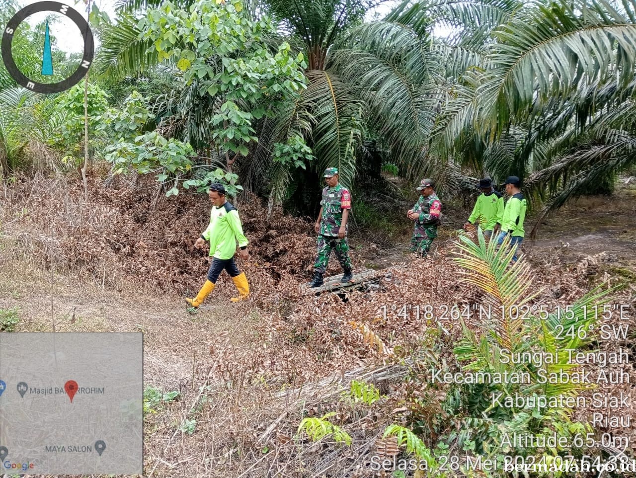 Penanggulangan Karhutla di lintas Wilayah Koramil 06/PWK Sabak Auh, Selasa 28 Mei