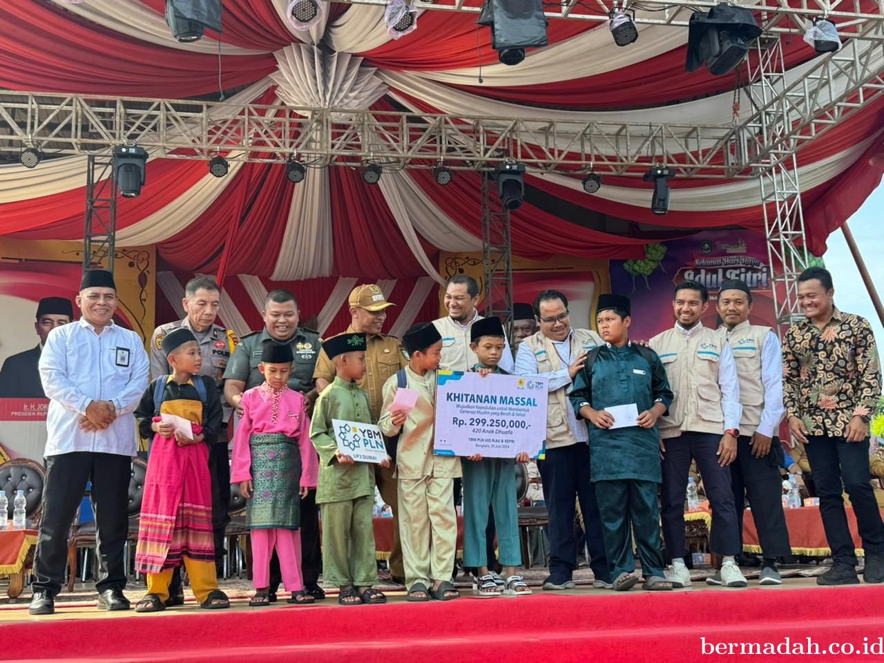 YBM PLN Gelar Khitanan Massal Gratis Bagi 420 Anak Dhuafa di Riau dan Kepulauan Riau