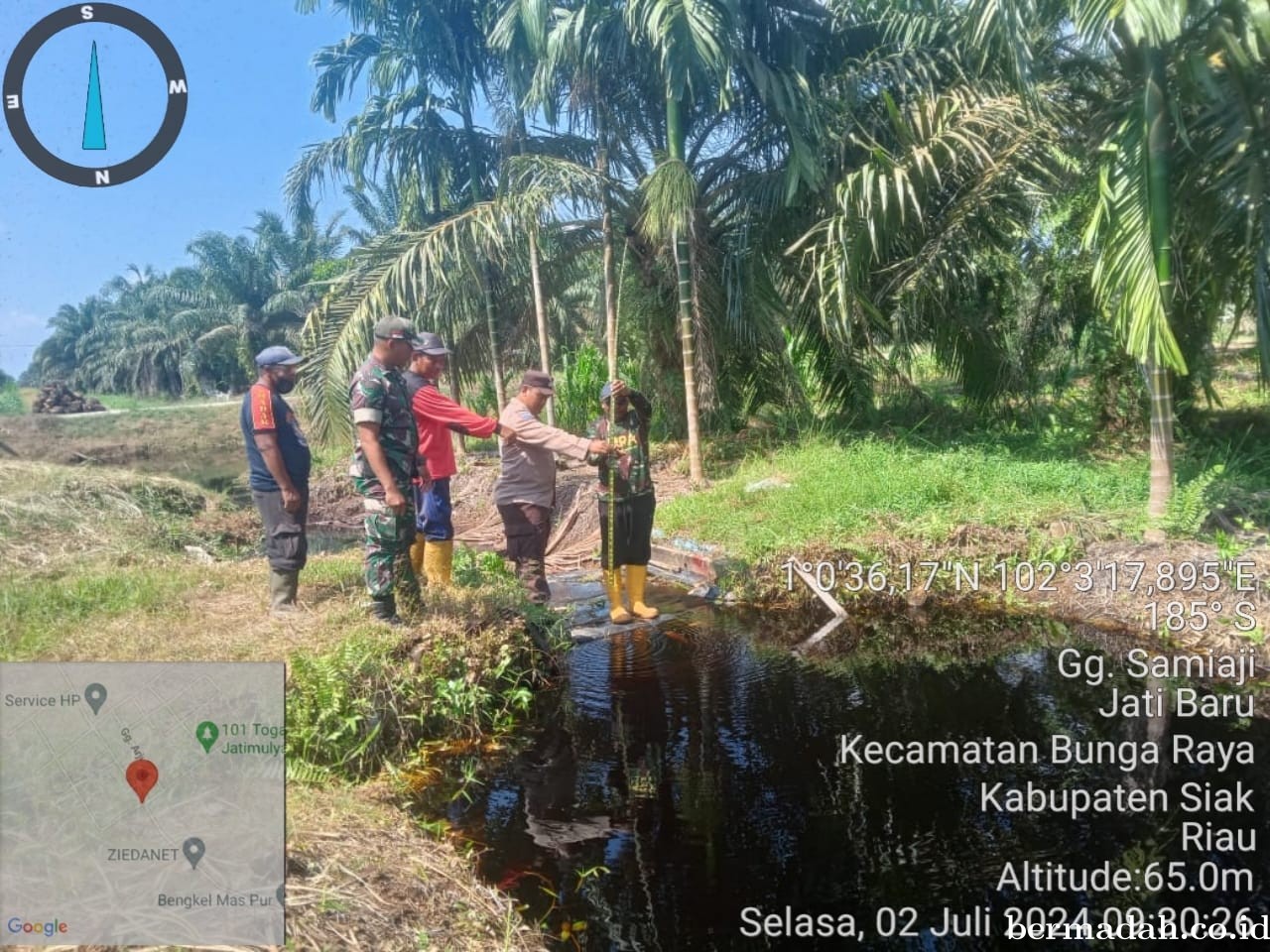 Penanggulangan Karhutla di lintas Wilayah Koramil 06/PWK Sabak Auh, Selasa 2 Juli