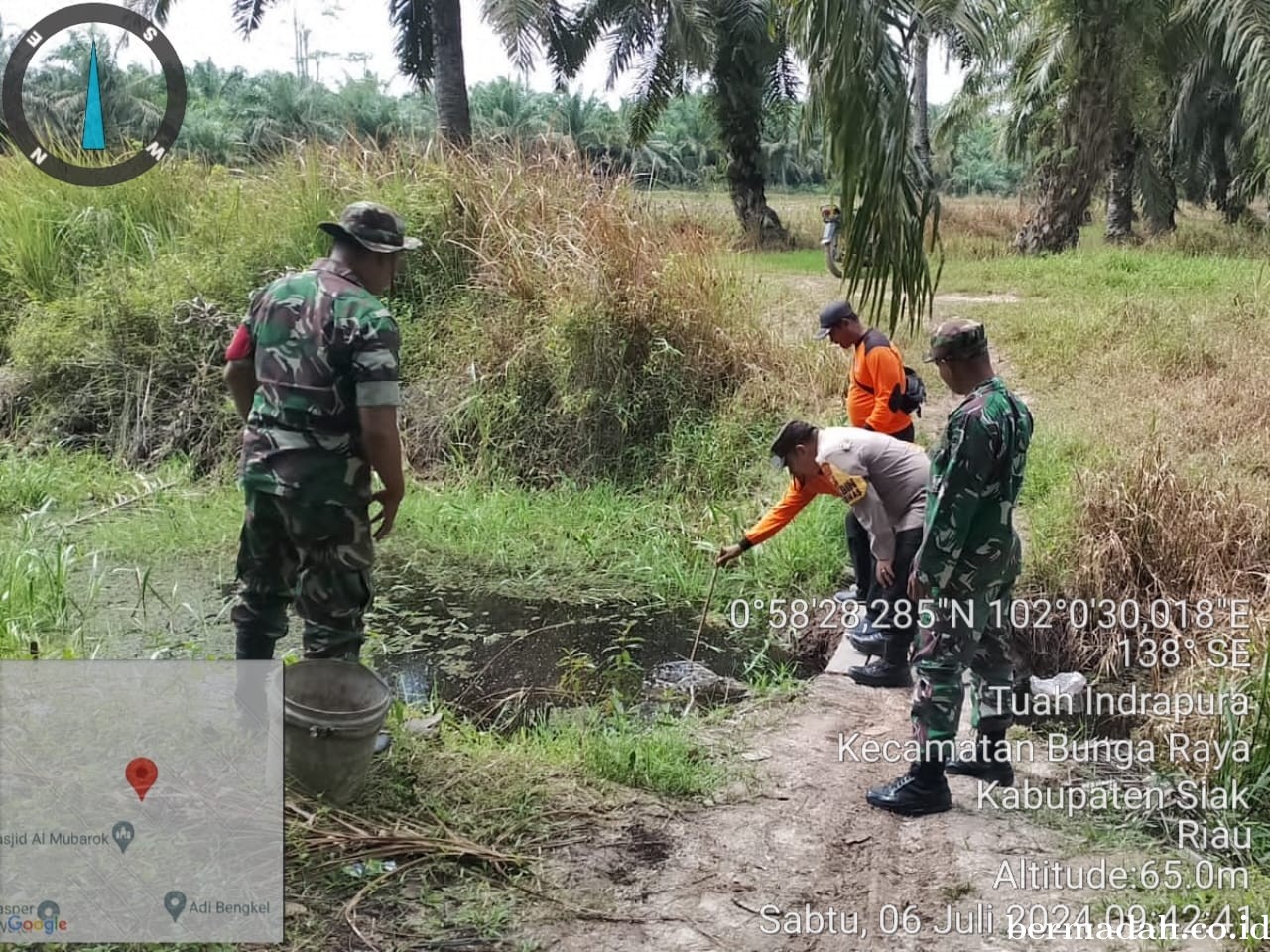 Penanggulangan Karhutla di lintas Wilayah Koramil 06/PWK Sabak Auh, Sabtu 6 Juli