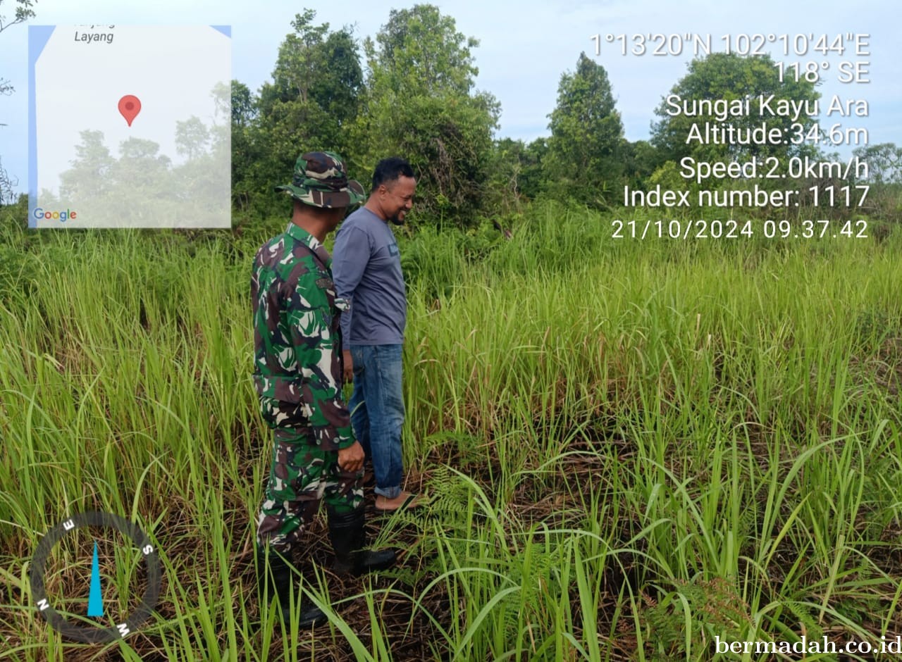 Penanggulangan Karhutla di Wilayah Koramil 02/Sungai Apit, Senin 21 Oktober