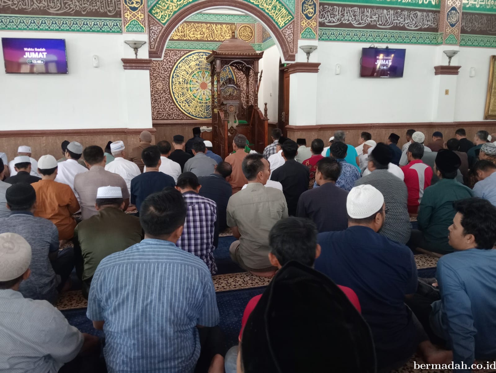 Ayah Kita Edy Nasution Jadi Imam Jumat di Masjid Nurul Iman PTPN V, Zulkifli: Iko Baru Pemimpin