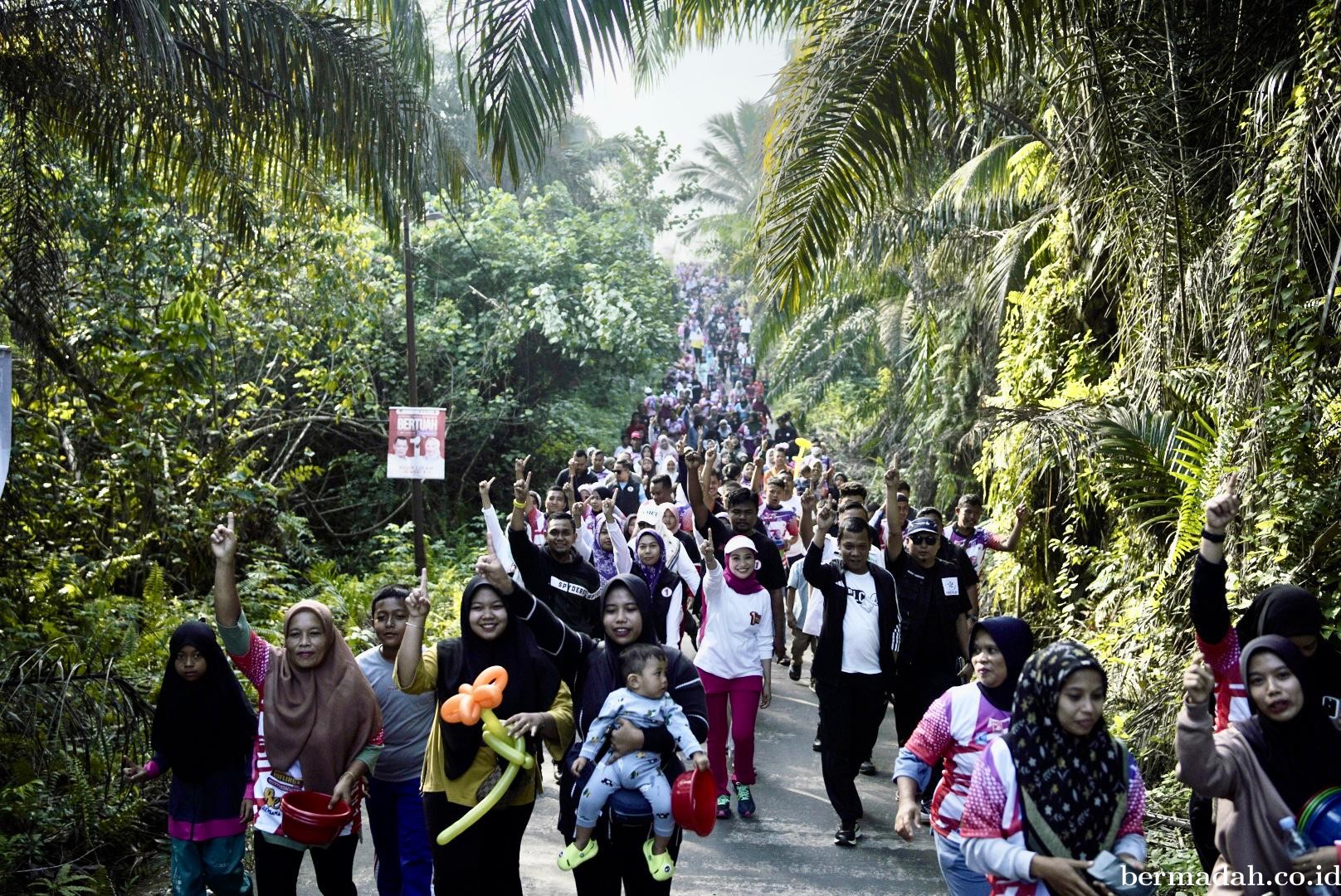 Jalan Santai dan Senam Pagi, Muflihun Tawarkan Solusi Parkir Murah di Pekanbaru