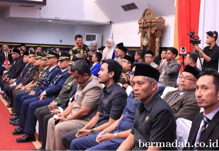 DPRD Gelar Paripurna Penyampaian Pidato Perdana Walikota Pekanbaru 