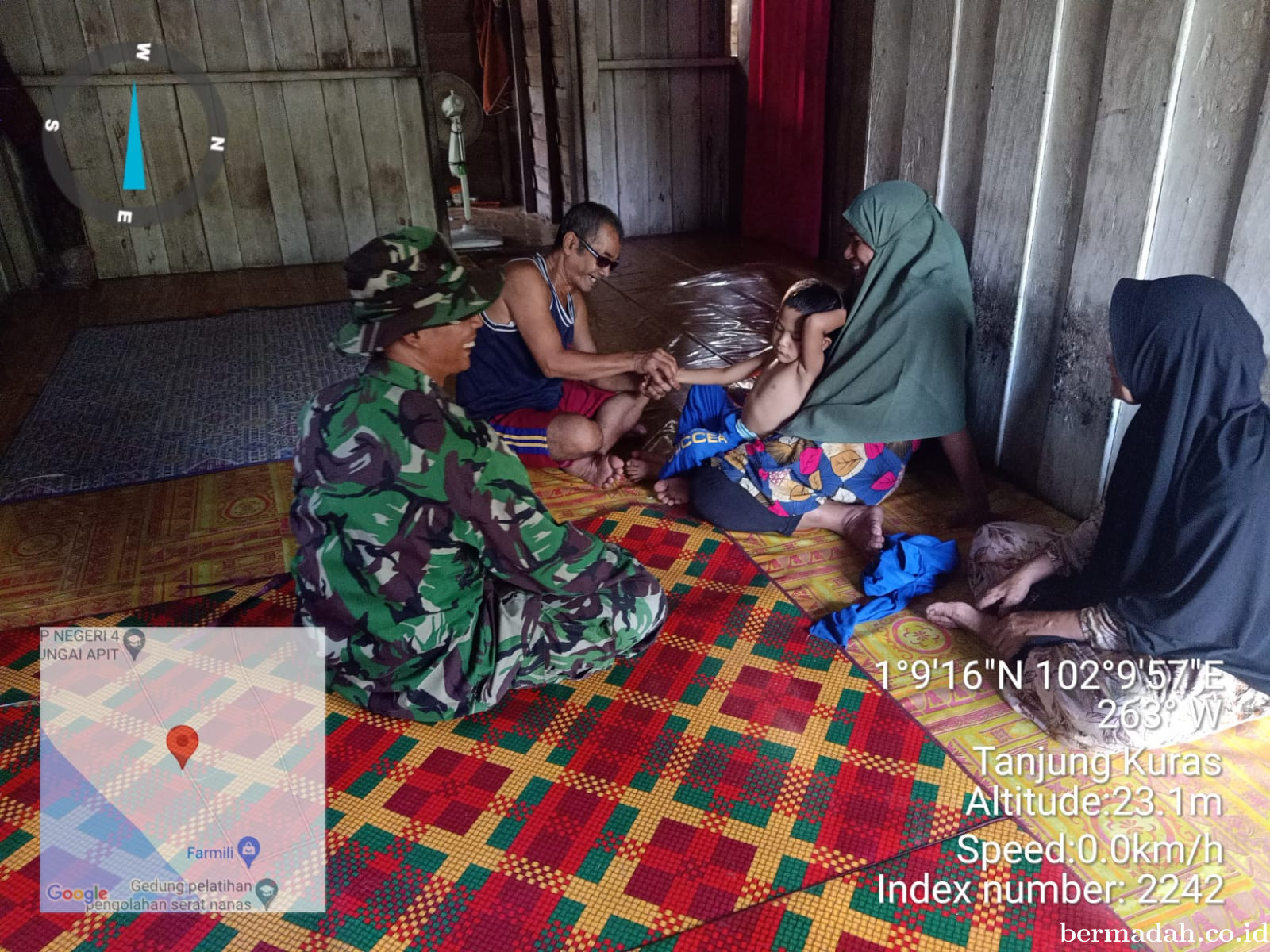 Jumat 25 Juli, Babinsa Koramil 02/SA Follow Up/Mengunjungi Anak Asuh Stunting