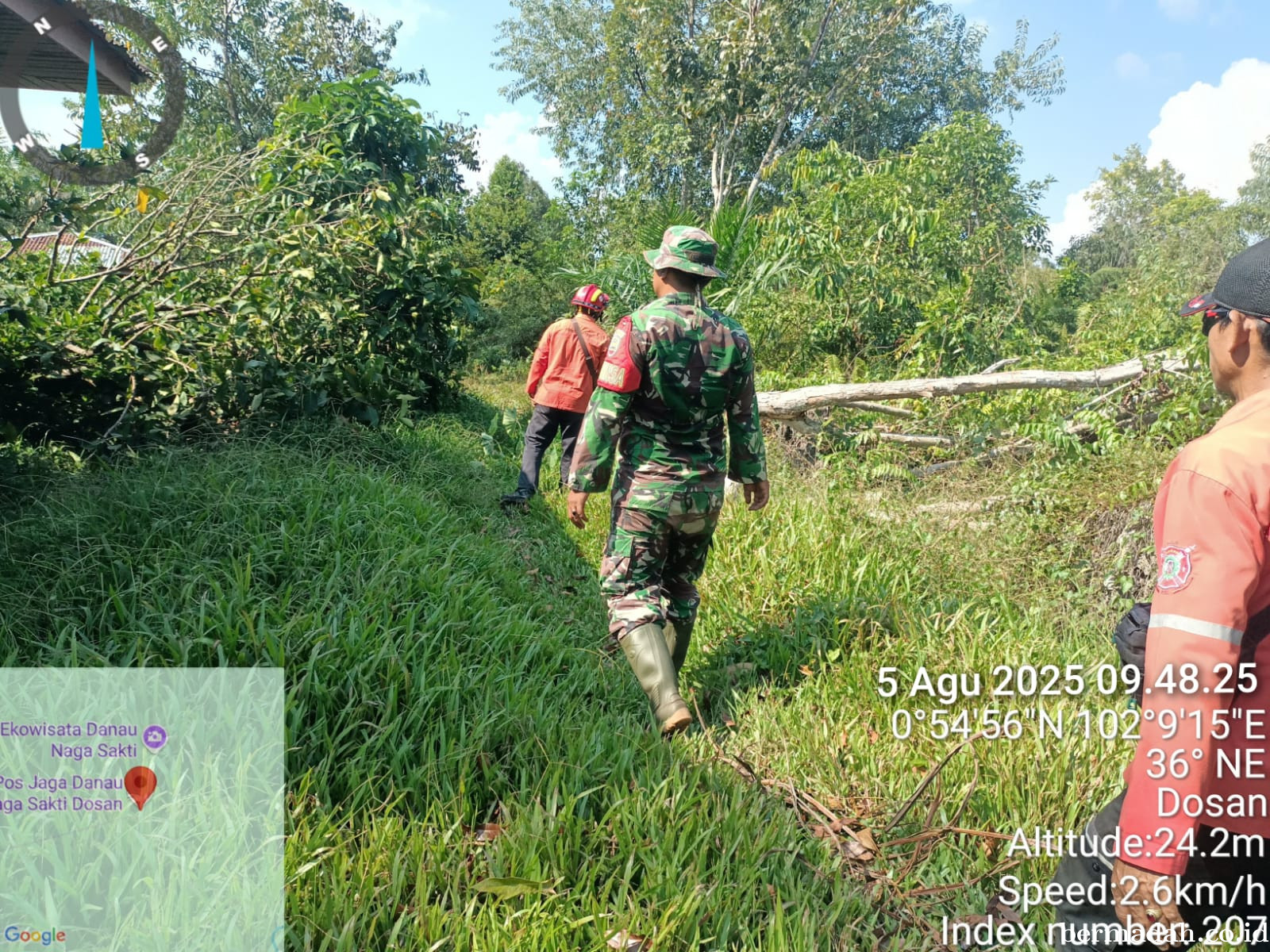Penanggulangan Karhutla di Wilayah Koramil 02/Sungai Apit, Selasa 5 Agustus