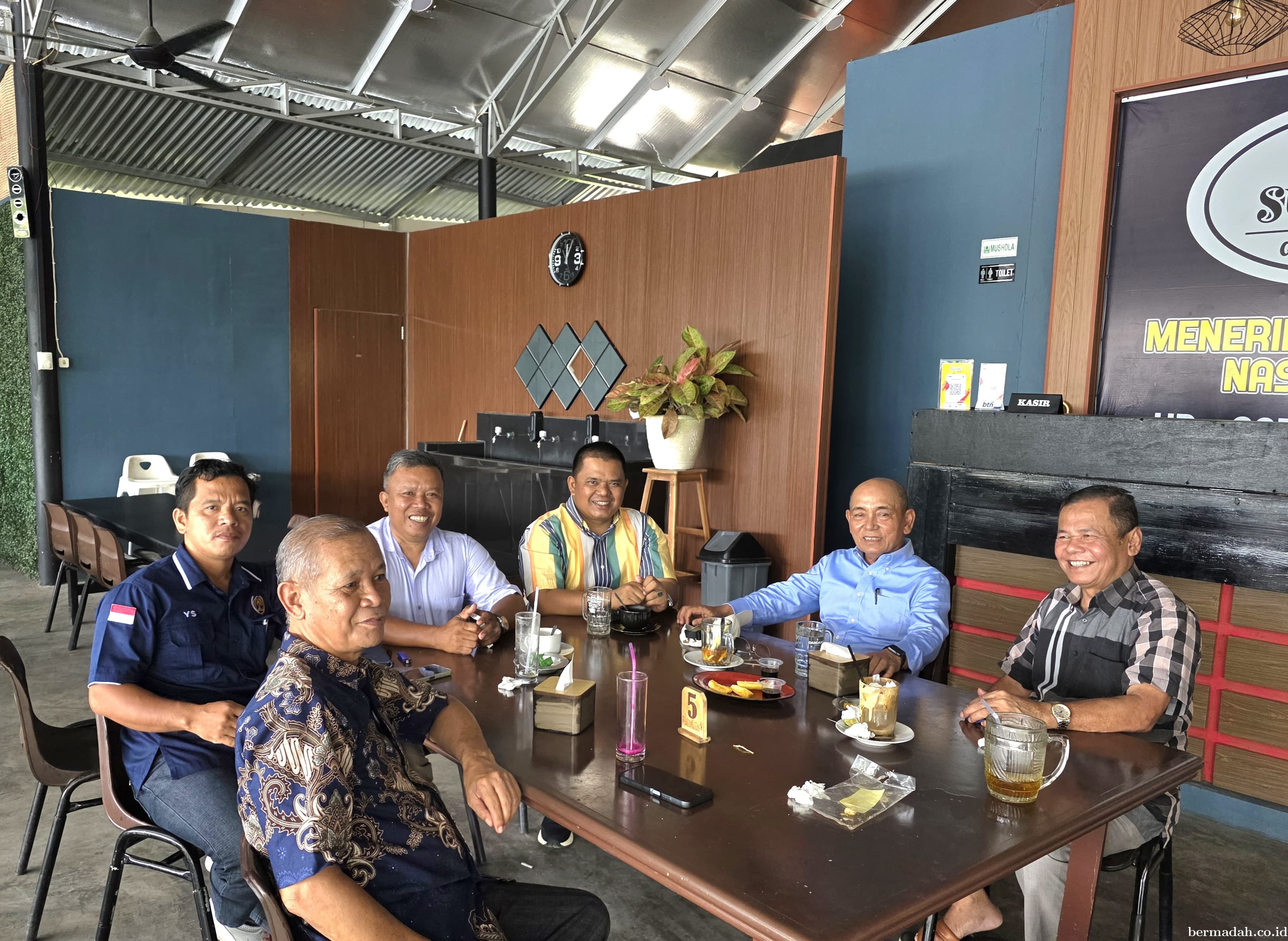 HM Harris Soroti Proyek Jalintim, Tekankan Solusi Banjir Sungai Kampar Lebih Mendesak