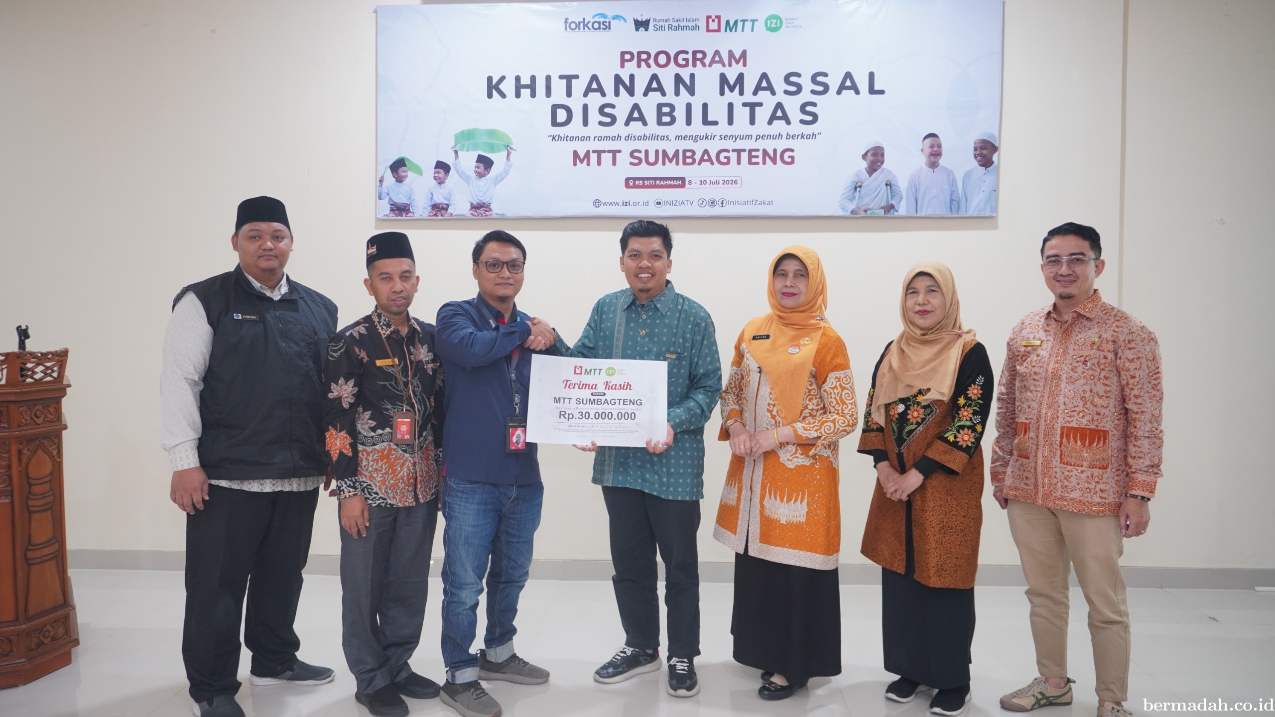 MTT Sumbagteng dan IZI Sumatera Barat Gelar Khitan Massal Disabilitas