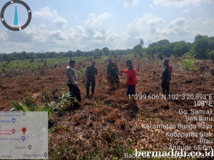 Penanggulangan Karhutla di lintas Wilayah Koramil 06/PWK Sabak Auh Rabu 6 Maret